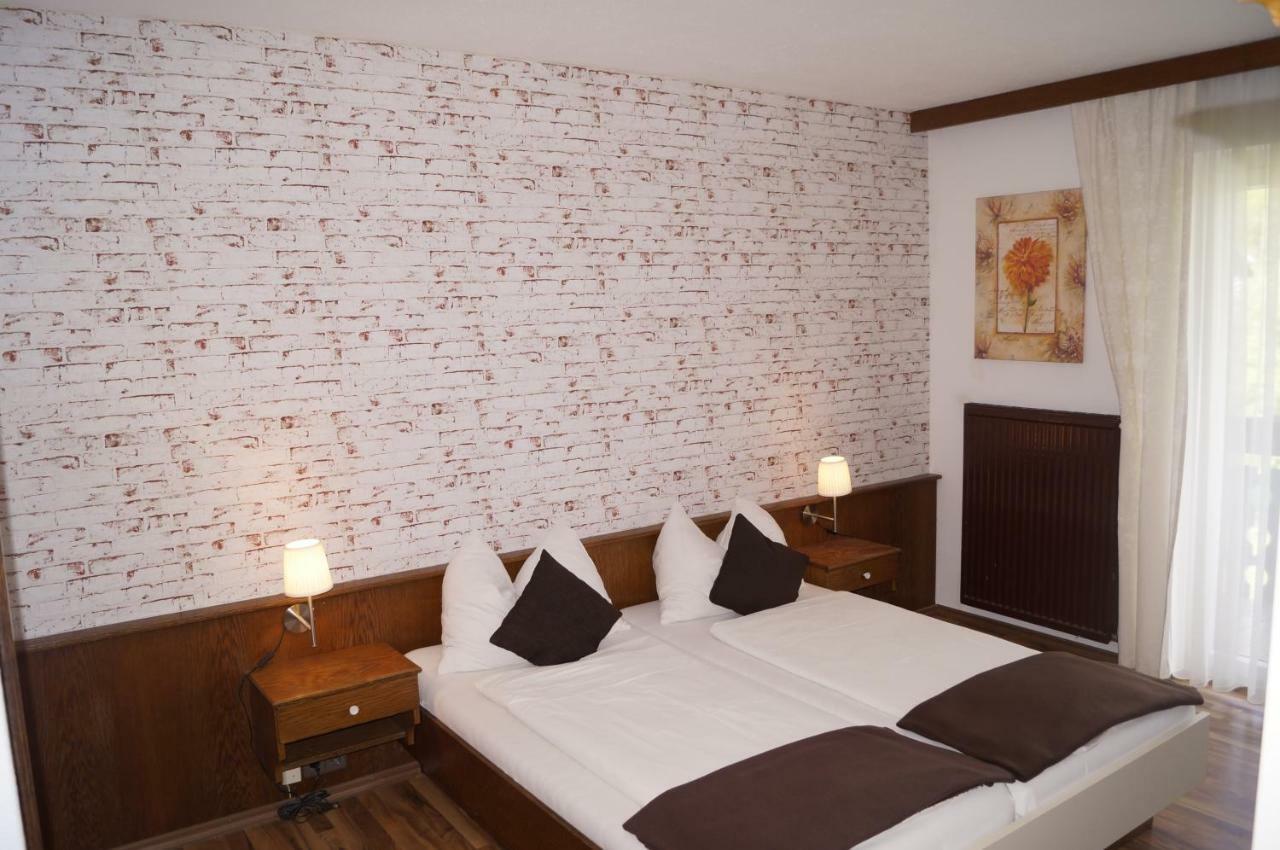 Pension Dobernig - Contactless Check In/Stay Klagenfurt am Woerthersee ภายนอก รูปภาพ