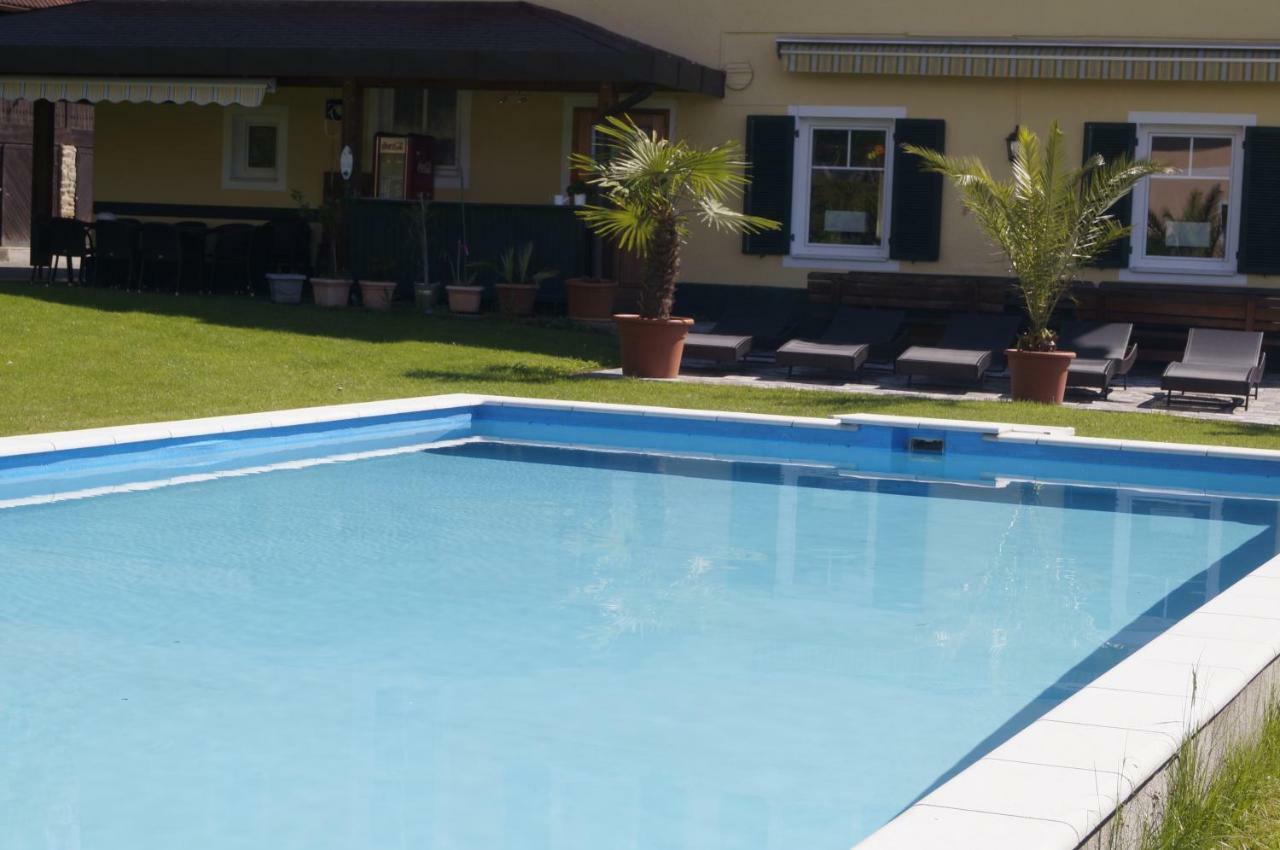 Pension Dobernig - Contactless Check In/Stay Klagenfurt am Woerthersee ภายนอก รูปภาพ